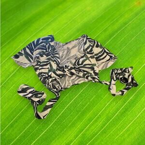 Show Me Your MuMu Palm Print Crop Top
